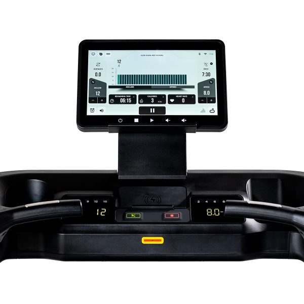 photo of control panel on Inspire Centr T7s treadmill